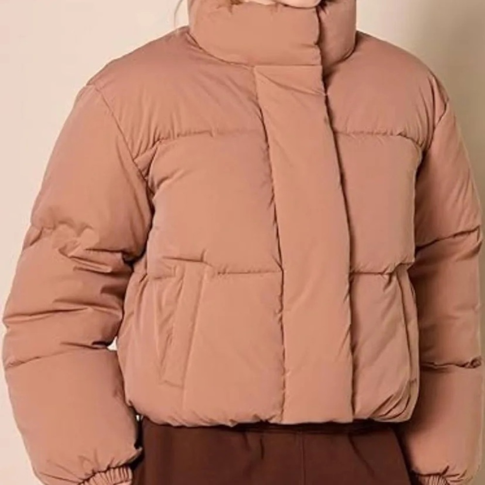 NWT (3XL) Light Brown Cropped Puffer Jqcket